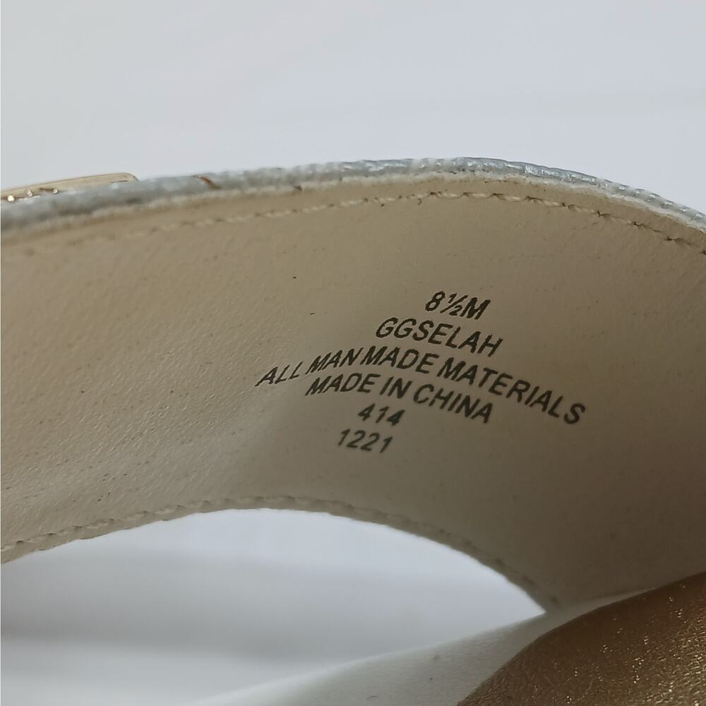 GBG Los Angeles Selah Platform Shoes Womens 8.5M White Faux Leather Sandals - Picture 12 of 14